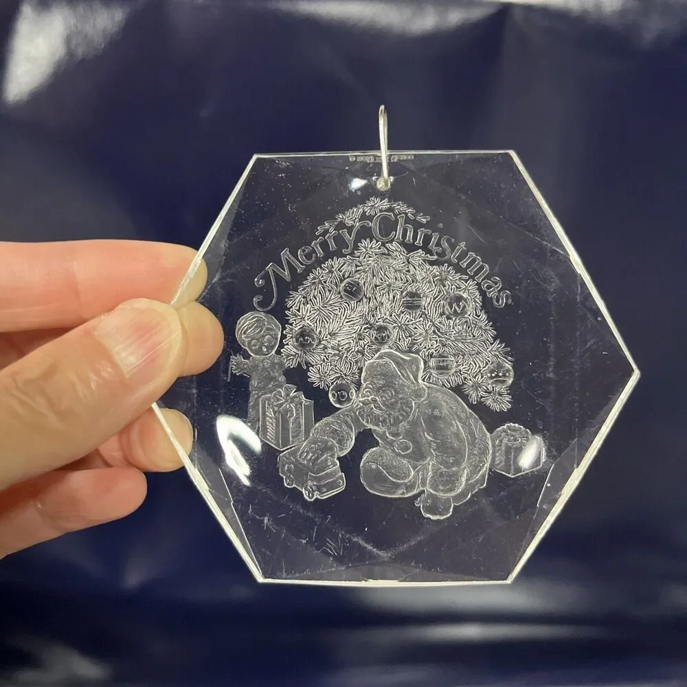 VTG Lot Of 4 Christmas Treasures 1986 Hexagon Acrylic Christmas Ornaments‎ - D8